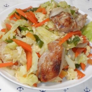 鶏肉と野菜の洋風卵炒め丼